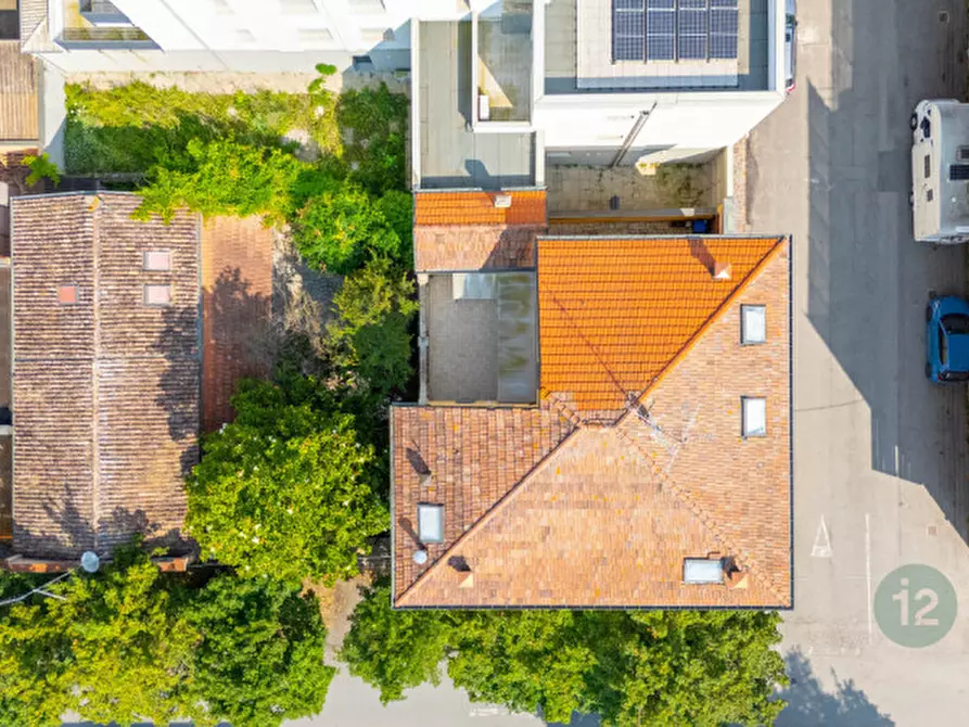 Immagine 40 di Villa in vendita  in Via Zoldi 1 a Novi Di Modena