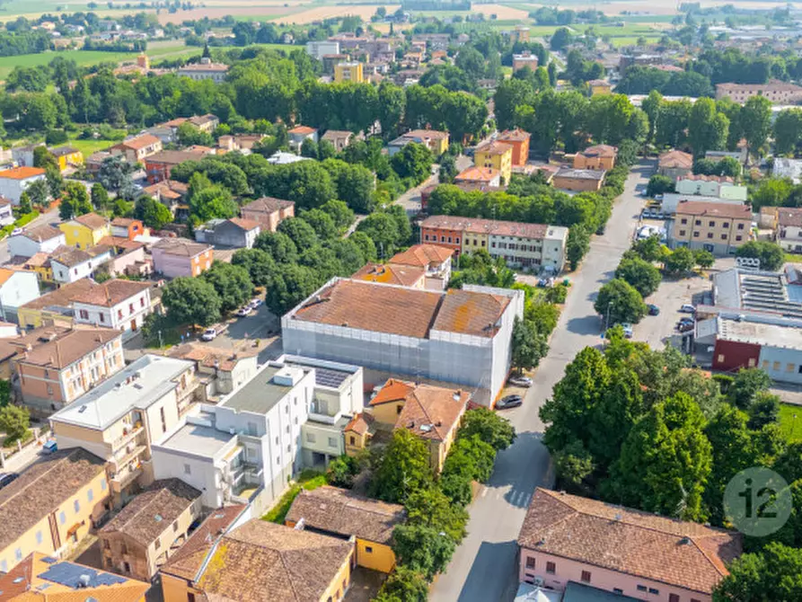 Immagine 47 di Villa in vendita  in Via Zoldi 1 a Novi Di Modena