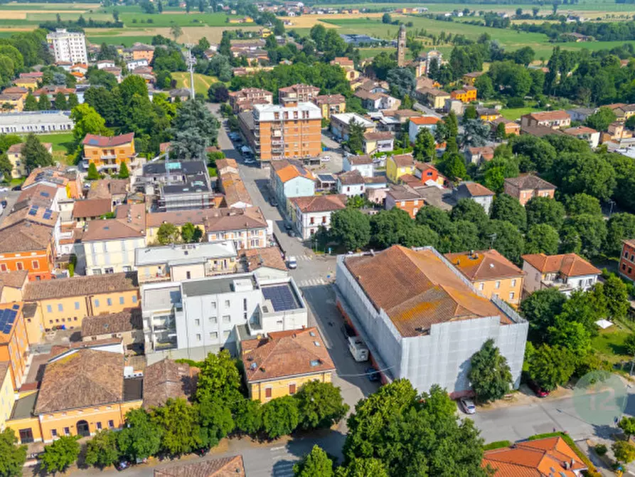 Immagine 50 di Villa in vendita  in Via Zoldi 1 a Novi Di Modena