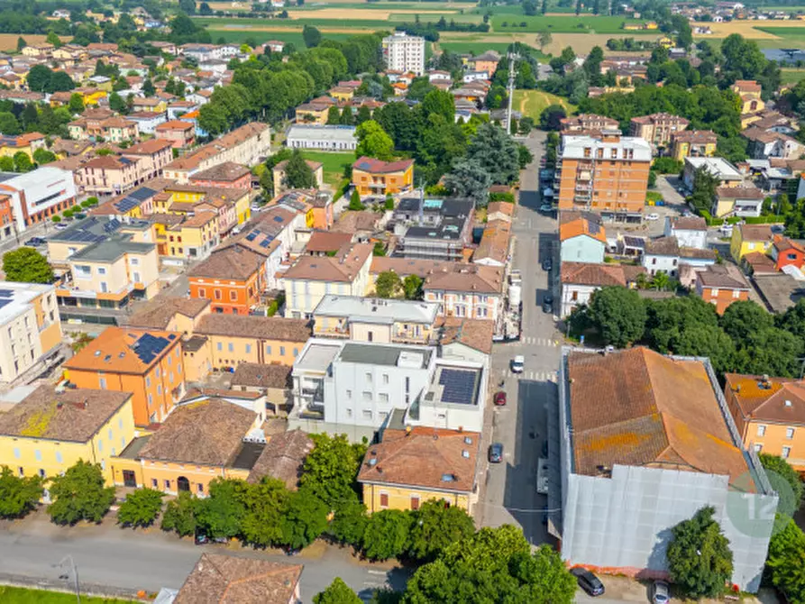 Immagine 51 di Villa in vendita  in Via Zoldi 1 a Novi Di Modena