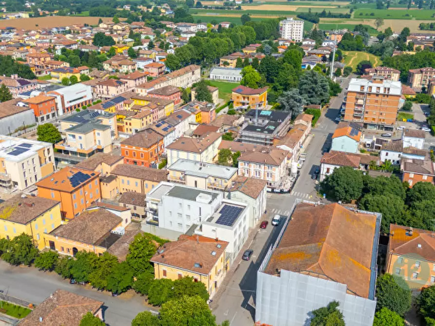 Immagine 52 di Villa in vendita  in Via Zoldi 1 a Novi Di Modena