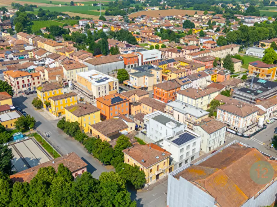Immagine 53 di Villa in vendita  in Via Zoldi 1 a Novi Di Modena