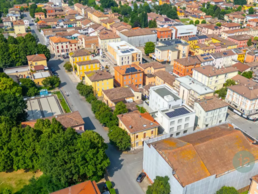 Immagine 54 di Villa in vendita  in Via Zoldi 1 a Novi Di Modena