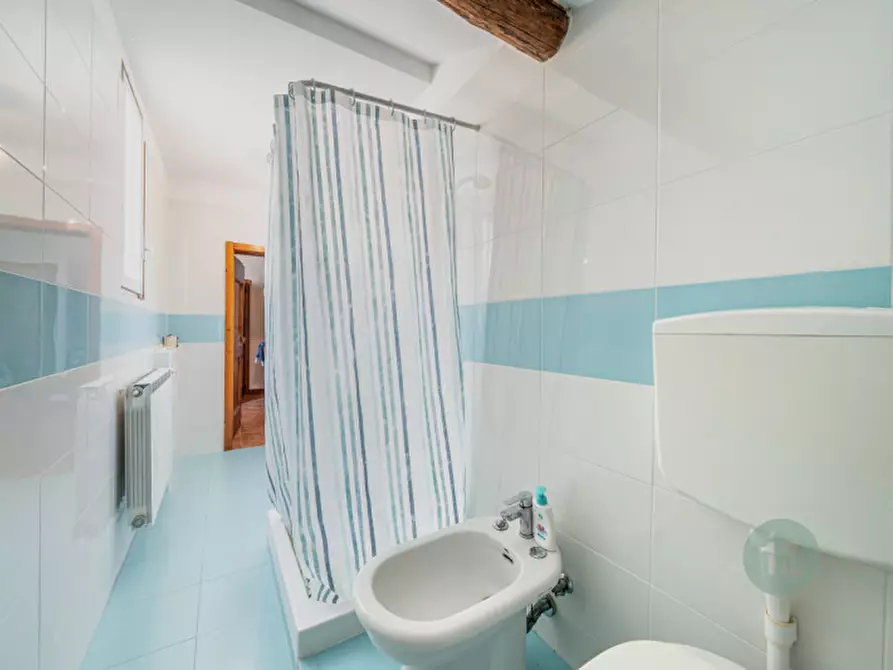 Immagine 79 di Villa in vendita  in Via Zoldi 1 a Novi Di Modena