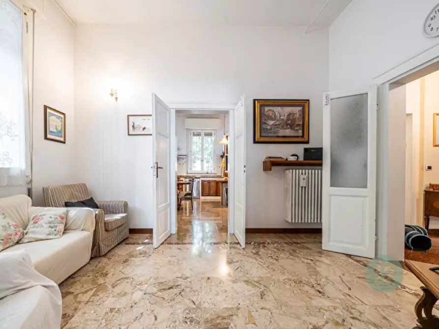 Immagine 91 di Villa in vendita  in Via Zoldi 1 a Novi Di Modena
