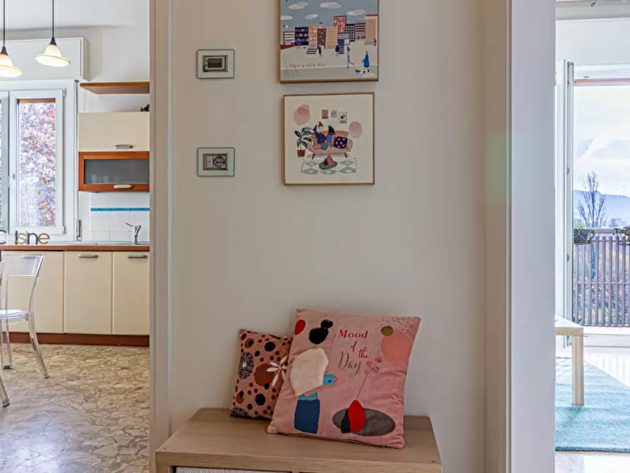 Immagine 6 di Appartamento in vendita  in VIA PORRETTANA a Casalecchio Di Reno