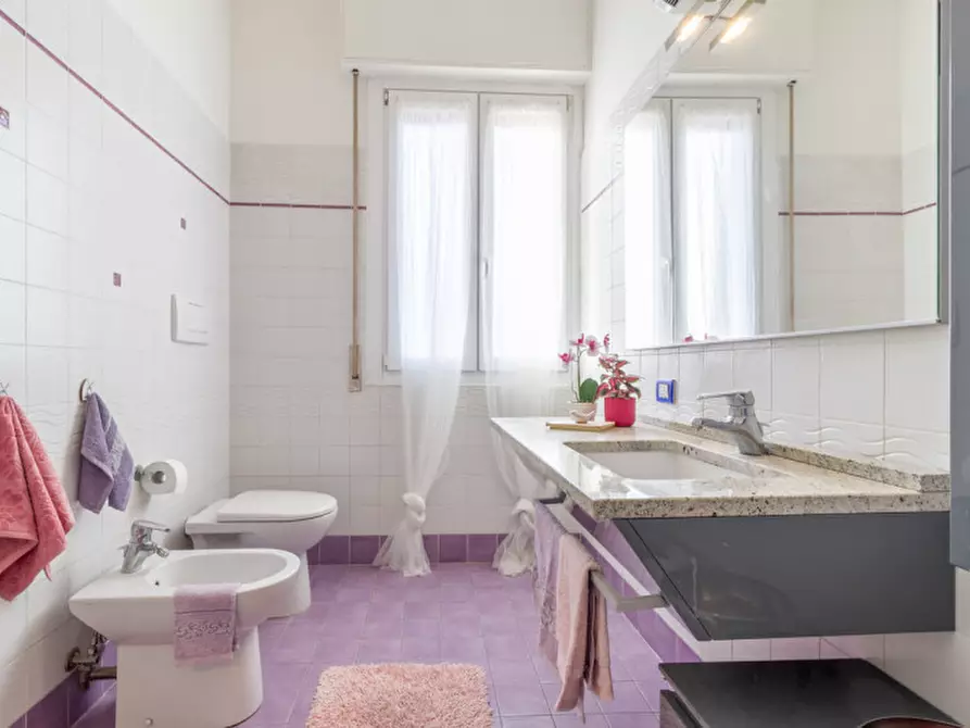 Immagine 31 di Appartamento in vendita  in VIA PORRETTANA a Casalecchio Di Reno