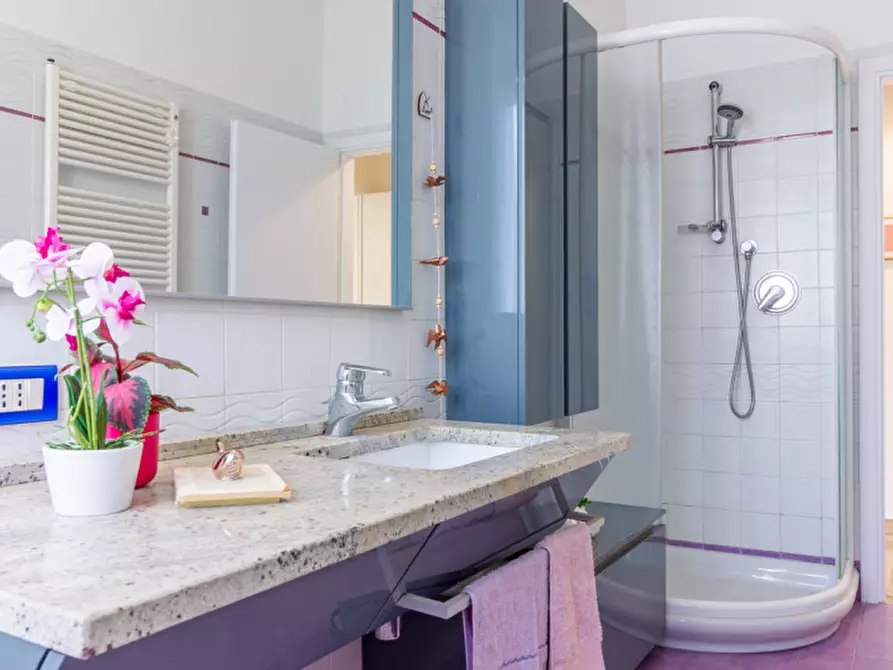 Immagine 32 di Appartamento in vendita  in VIA PORRETTANA a Casalecchio Di Reno