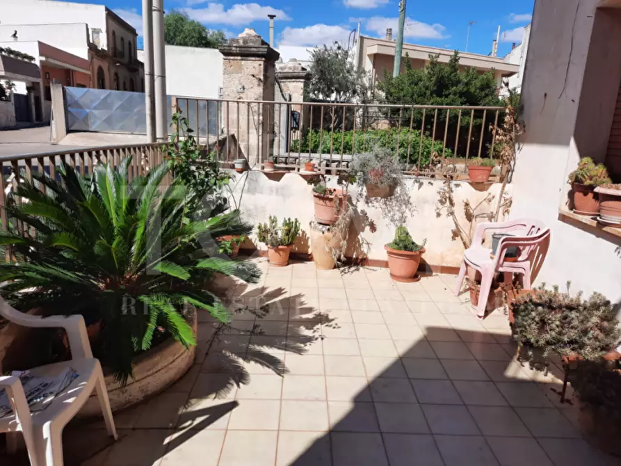 Immagine 2 di Villa in vendita  in Via Alezio 9 a Sannicola