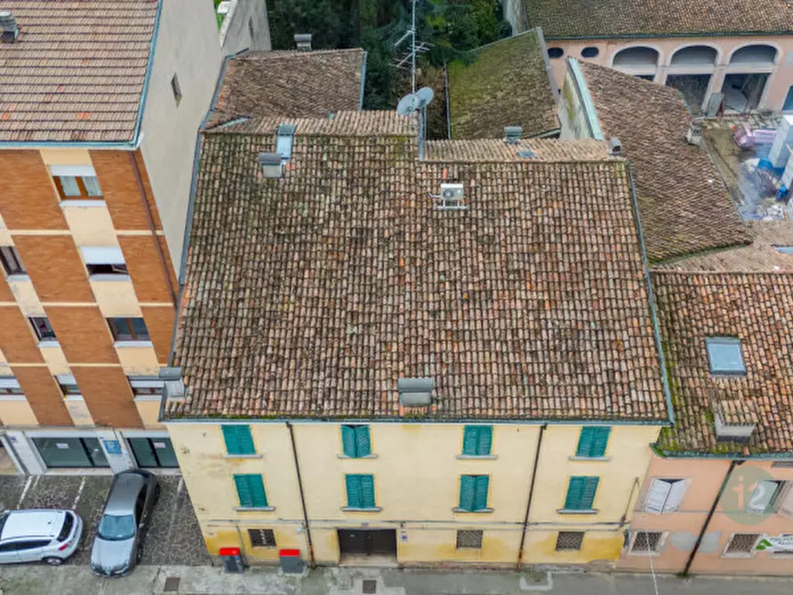 Immagine 4 di Palazzo in vendita  in via cesare battisti 52 a Carpi