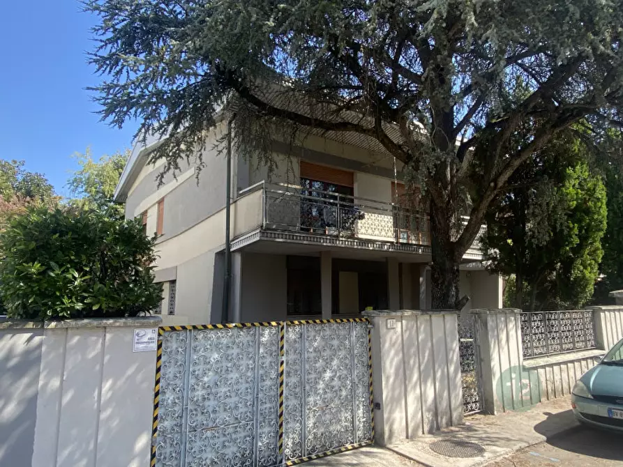 Immagine 1 di Casa indipendente in vendita  in via giacomo puccini 19 a Carpi