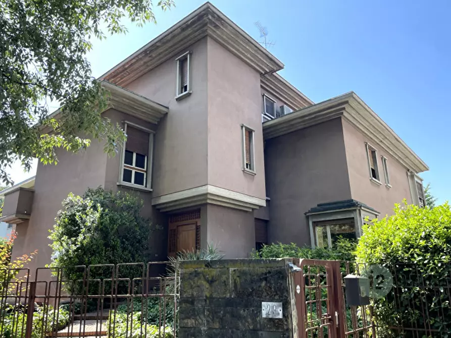 Immagine 1 di Casa indipendente in vendita  a Carpi