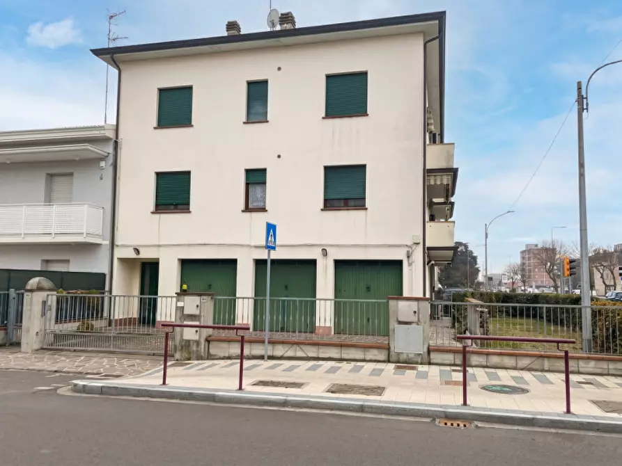 Immagine 1 di Monolocale in affitto  in Via Cristoforo Colombo 63 a Carpi