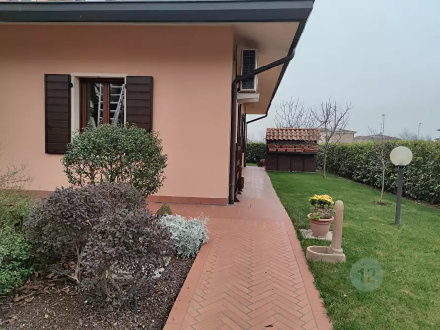 Immagine 2 di Appartamento in affitto  in Via dell'Indipendenza 12 a Carpi