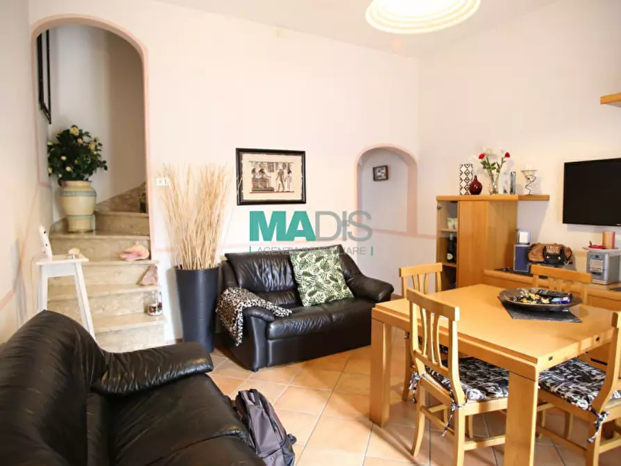 Immagine 9 di Villetta a schiera in vendita  in via aniene a Prato