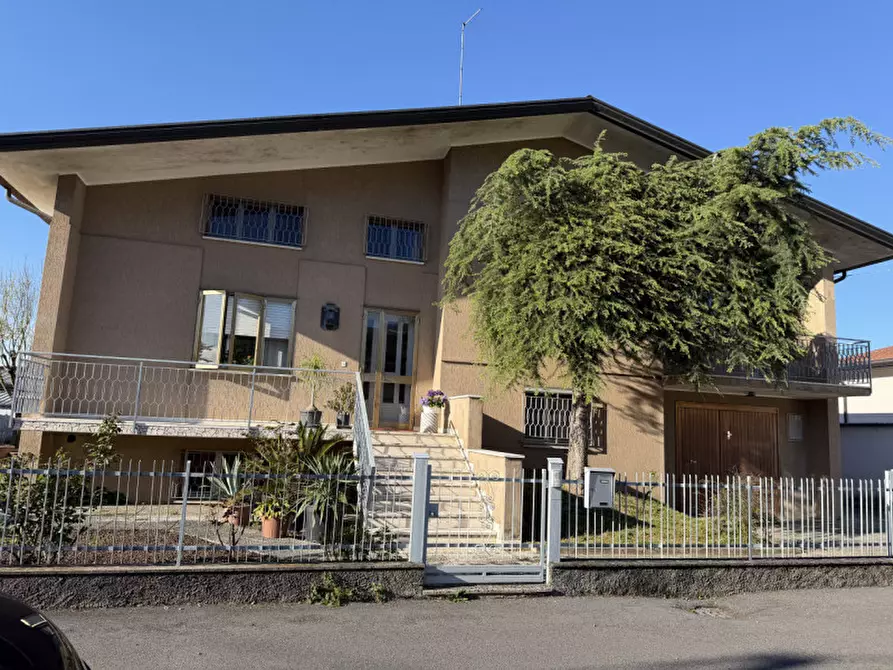 Immagine 1 di Casa indipendente in vendita  in Via Pra d'Argent n. 12 a Cappella Maggiore