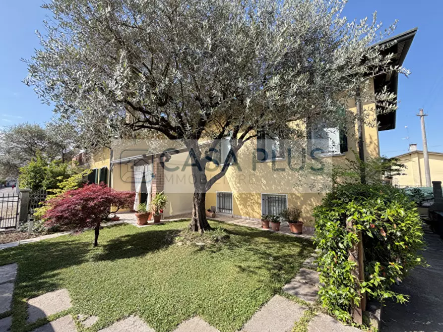Immagine 23 di Casa trifamiliare in vendita  in via e fermi a Galliera Veneta