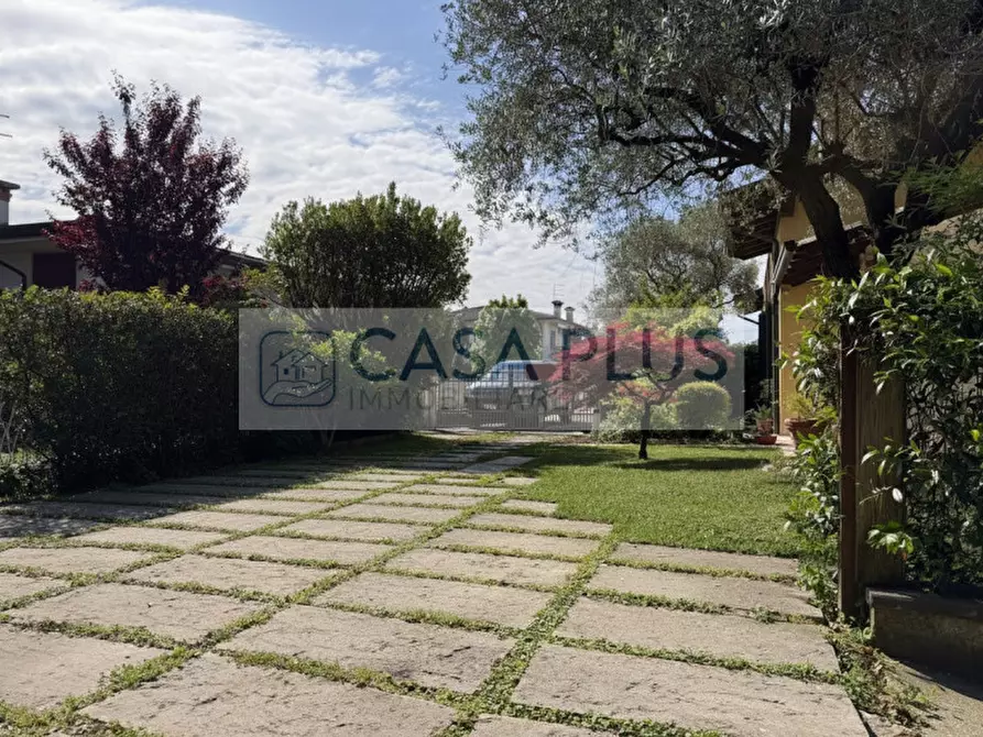 Immagine 24 di Casa trifamiliare in vendita  in via e fermi a Galliera Veneta