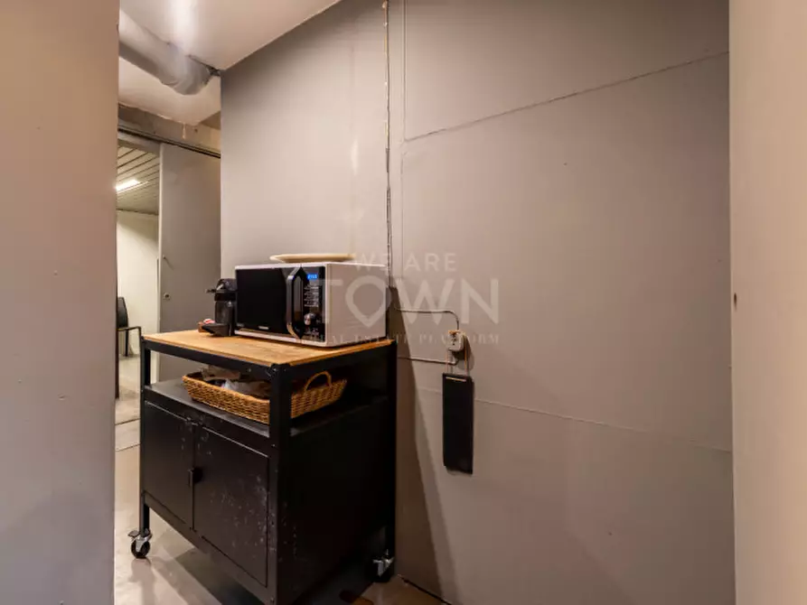 Immagine 27 di Loft/Open space in vendita  in Piazza Sant'Ambrogio a Milano