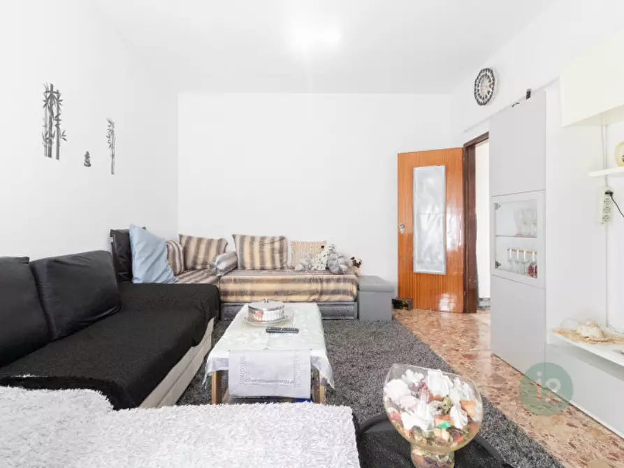 Immagine 4 di Appartamento in vendita  in Via Ludovico Antonio Muratori 23A a Carpi