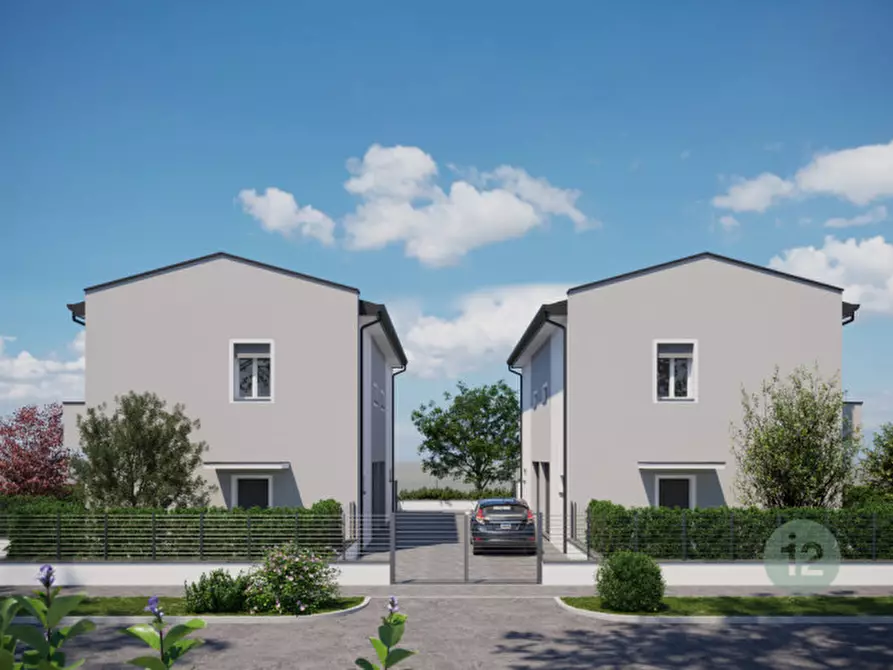 Immagine 2 di Casa bifamiliare in vendita  in Via Giovanni Palatucci a Carpi