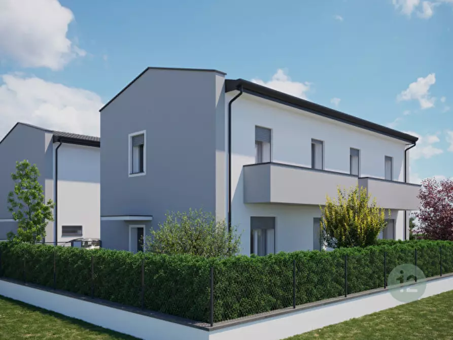 Immagine 5 di Casa bifamiliare in vendita  in Via Giovanni Palatucci a Carpi