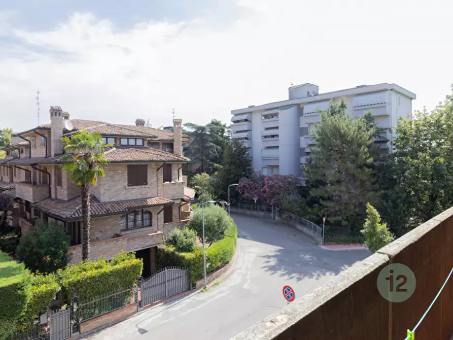 Immagine 3 di Appartamento in vendita  in Via Giotto 11 a Carpi