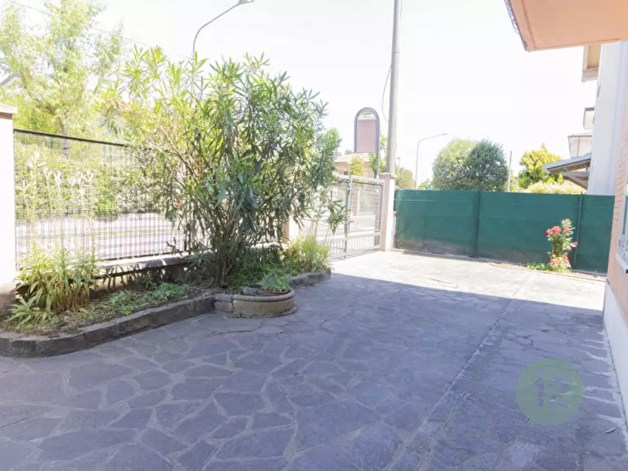 Immagine 6 di Villetta a schiera in vendita  in Via Due Ponti 108 a Carpi