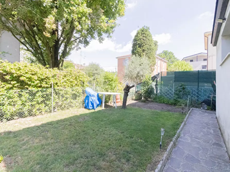 Immagine 24 di Appartamento in vendita  in Via Gaiovalerio Catullo 6 a Carpi