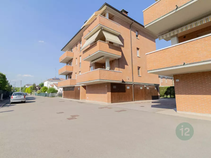 Immagine 1 di Appartamento in vendita  in Via Due Ponti 102 a Carpi