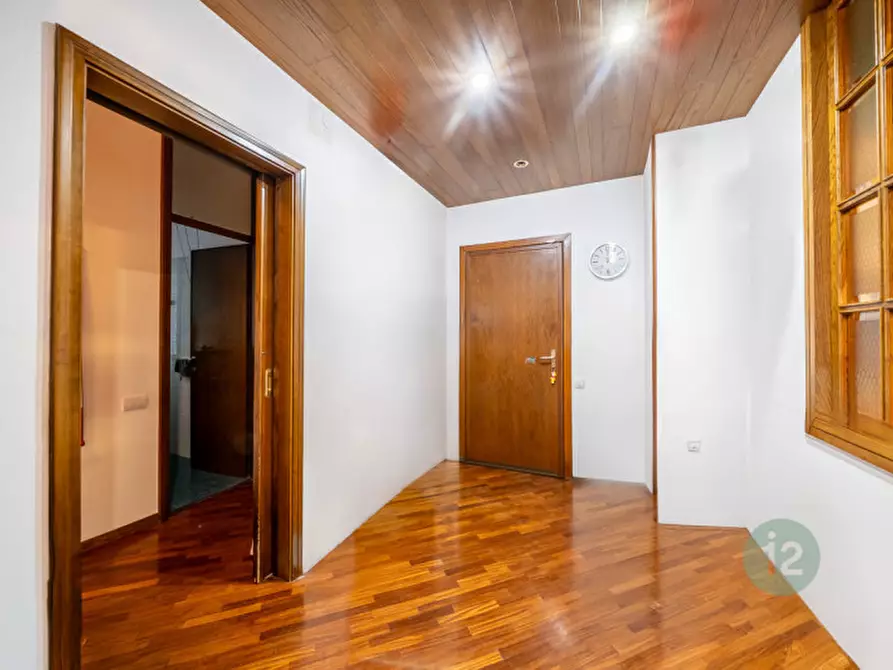 Immagine 10 di Appartamento in vendita  in Via Carlo Marx 87 a Carpi