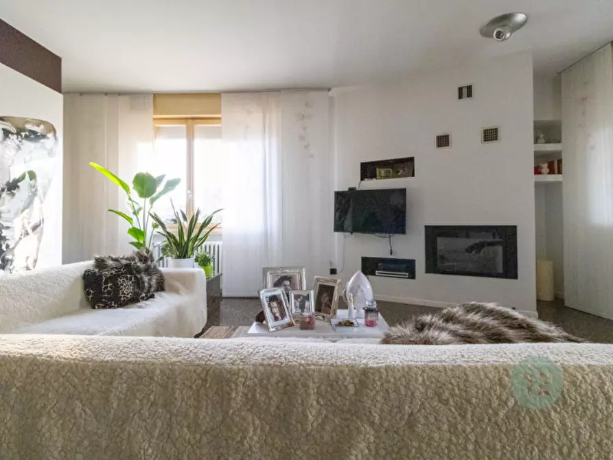 Immagine 3 di Casa indipendente in vendita  in Via 1 Dicembre 1944 a Carpi