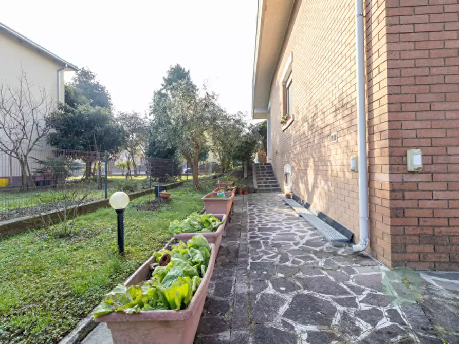 Immagine 33 di Casa indipendente in vendita  in Via 1 Dicembre 1944 a Carpi