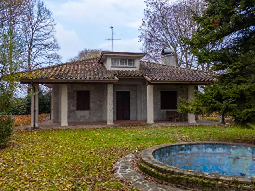 Immagine 16 di Villa in vendita  in Via Chiesa di Cortile 10 a Carpi