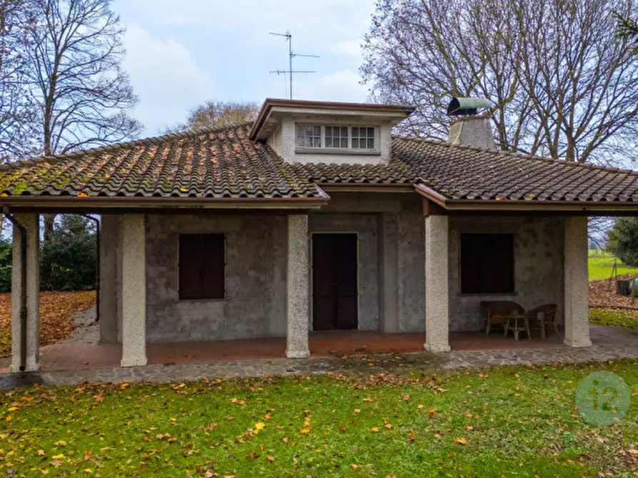 Immagine 17 di Villa in vendita  in Via Chiesa di Cortile 10 a Carpi
