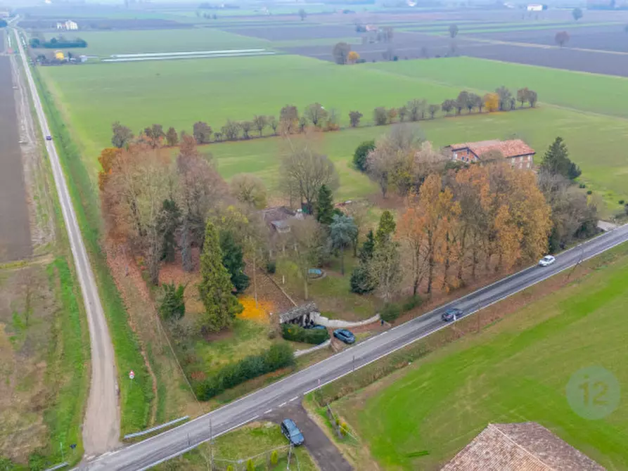 Immagine 22 di Villa in vendita  in Via Chiesa di Cortile 10 a Carpi