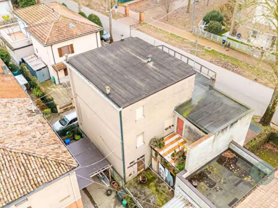 Immagine 4 di Casa indipendente in vendita  in Via Aldo Moro Esterna 35 a Carpi