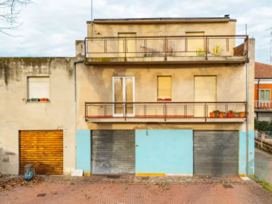 Immagine 12 di Casa indipendente in vendita  in Via Aldo Moro Esterna 35 a Carpi