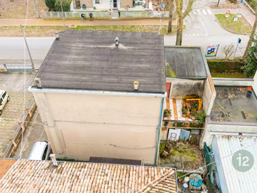 Immagine 16 di Casa indipendente in vendita  in Via Aldo Moro Esterna 35 a Carpi