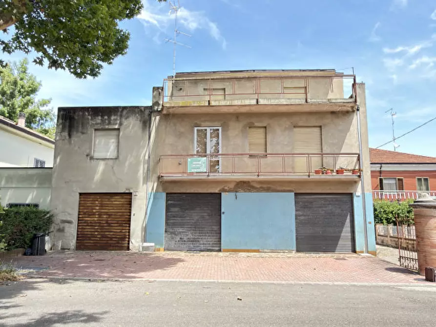 Immagine 20 di Casa indipendente in vendita  in Via Aldo Moro Esterna 35 a Carpi