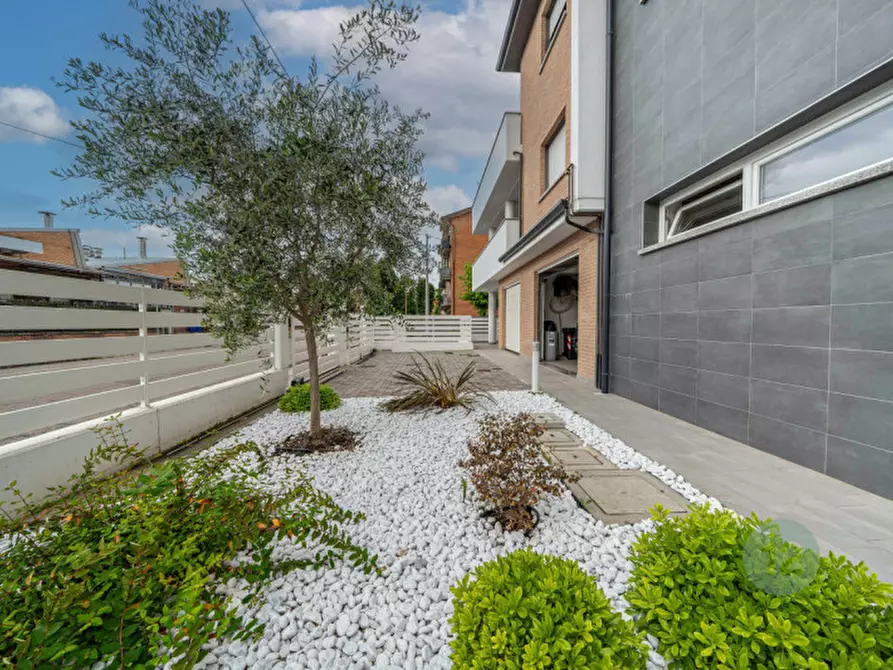 Immagine 39 di Appartamento in vendita  in Via Girolamo Tiraboschi 7 a Carpi