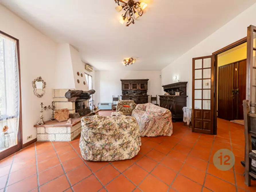 Immagine 9 di Casa bifamiliare in vendita  in Stradello Forghieri 1 a Carpi