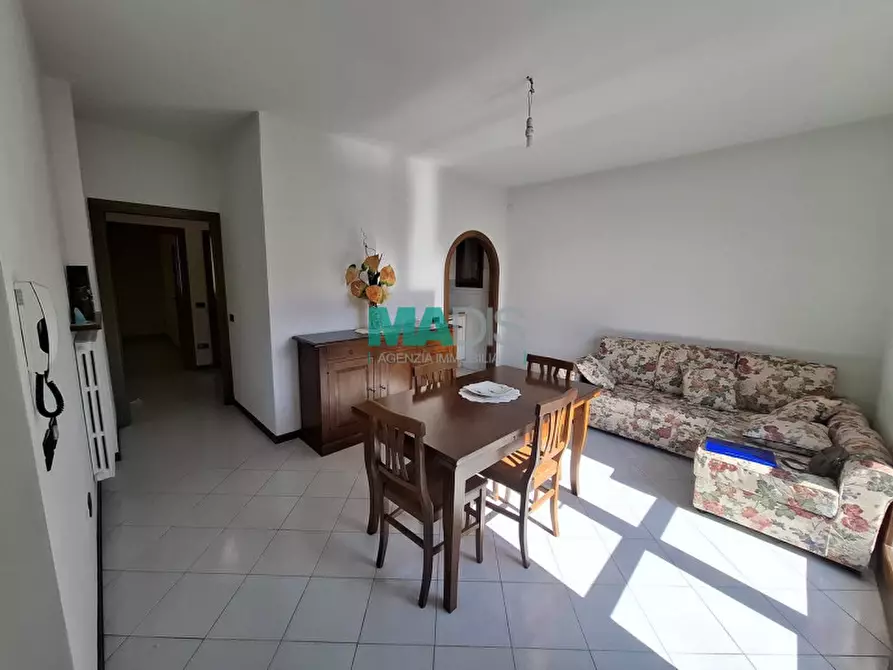 Immagine 2 di Appartamento in vendita  in Via di Poggiole a Vernio