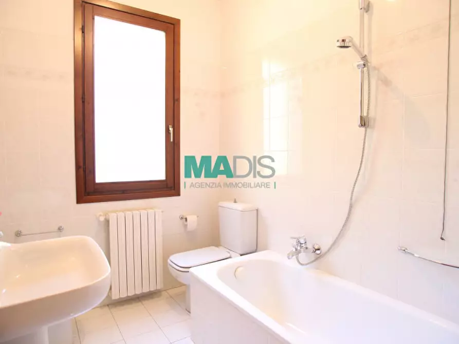 Immagine 7 di Appartamento in vendita  in Via di Poggiole a Vernio