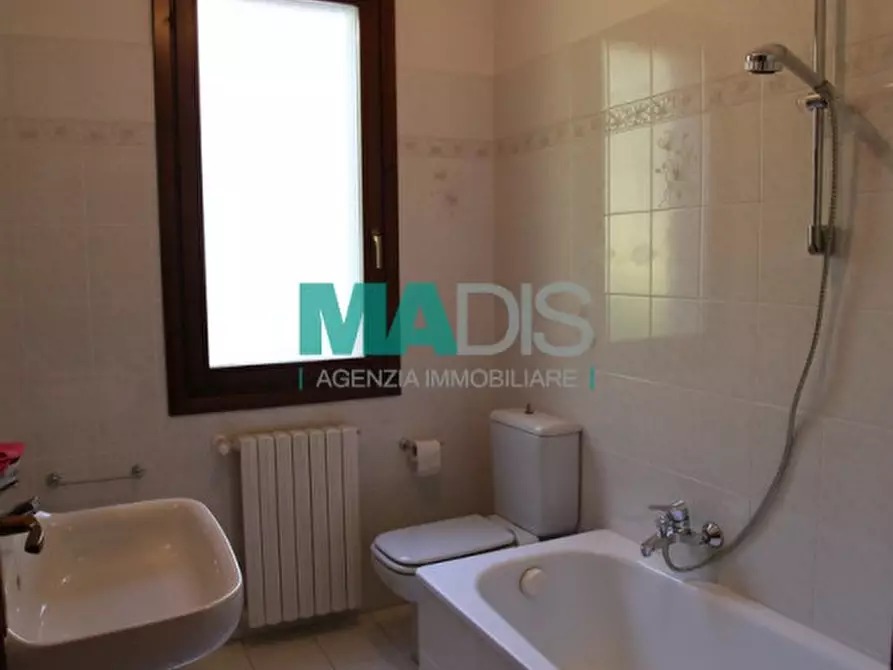 Immagine 11 di Appartamento in vendita  in Via di Poggiole a Vernio