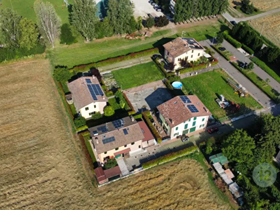 Immagine 3 di Terreno in vendita  a Correggio