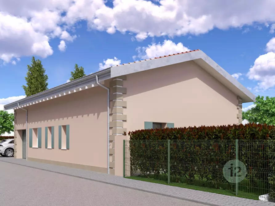 Immagine 5 di Casa indipendente in vendita  a Correggio