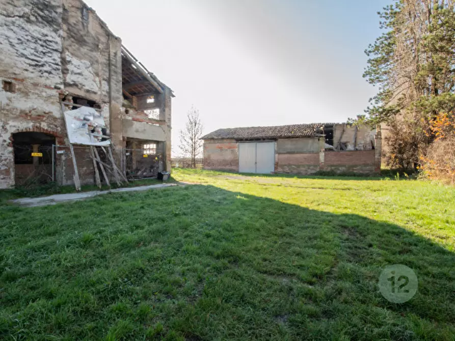 Immagine 1 di Rustico / casale in vendita  a Correggio