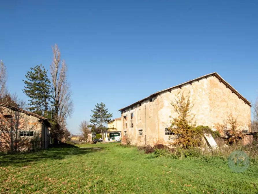 Immagine 5 di Rustico / casale in vendita  a Correggio