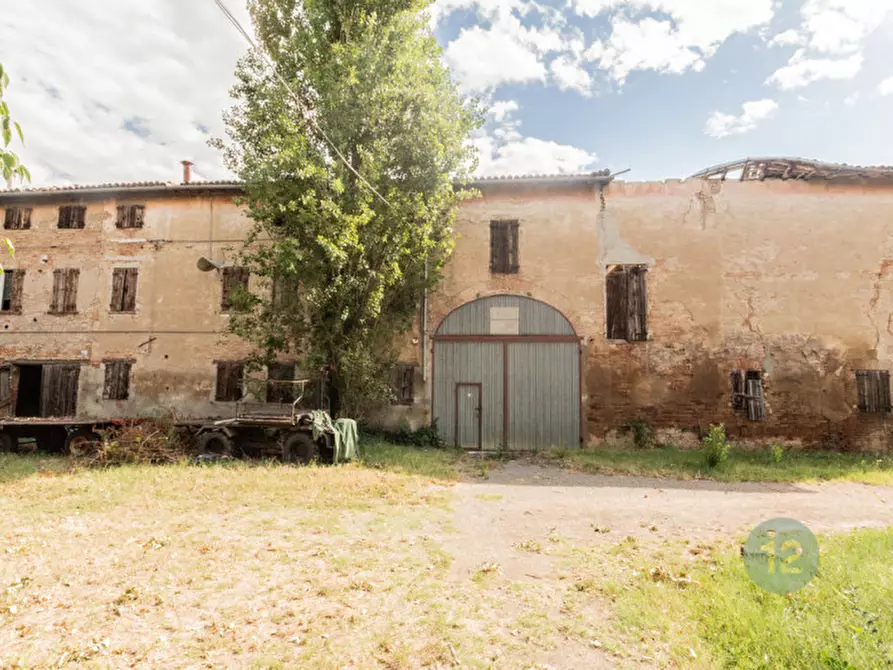 Immagine 1 di Rustico / casale in vendita  in Via S. Martino 72 a Correggio